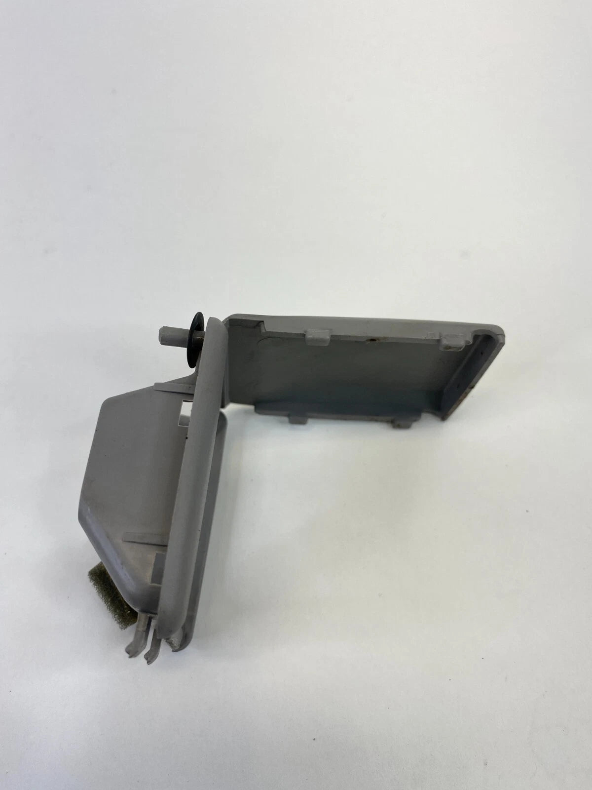 2003-2008 SUBARU FORESTER REAR SEAT ANCHOR CHILD COVER TOP TETHER CAP OEM