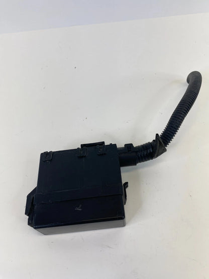 2012-2019 Nissan Versa Engine 1.6L SEDAN Engine Fuse Junction Box 24372-1HK0A