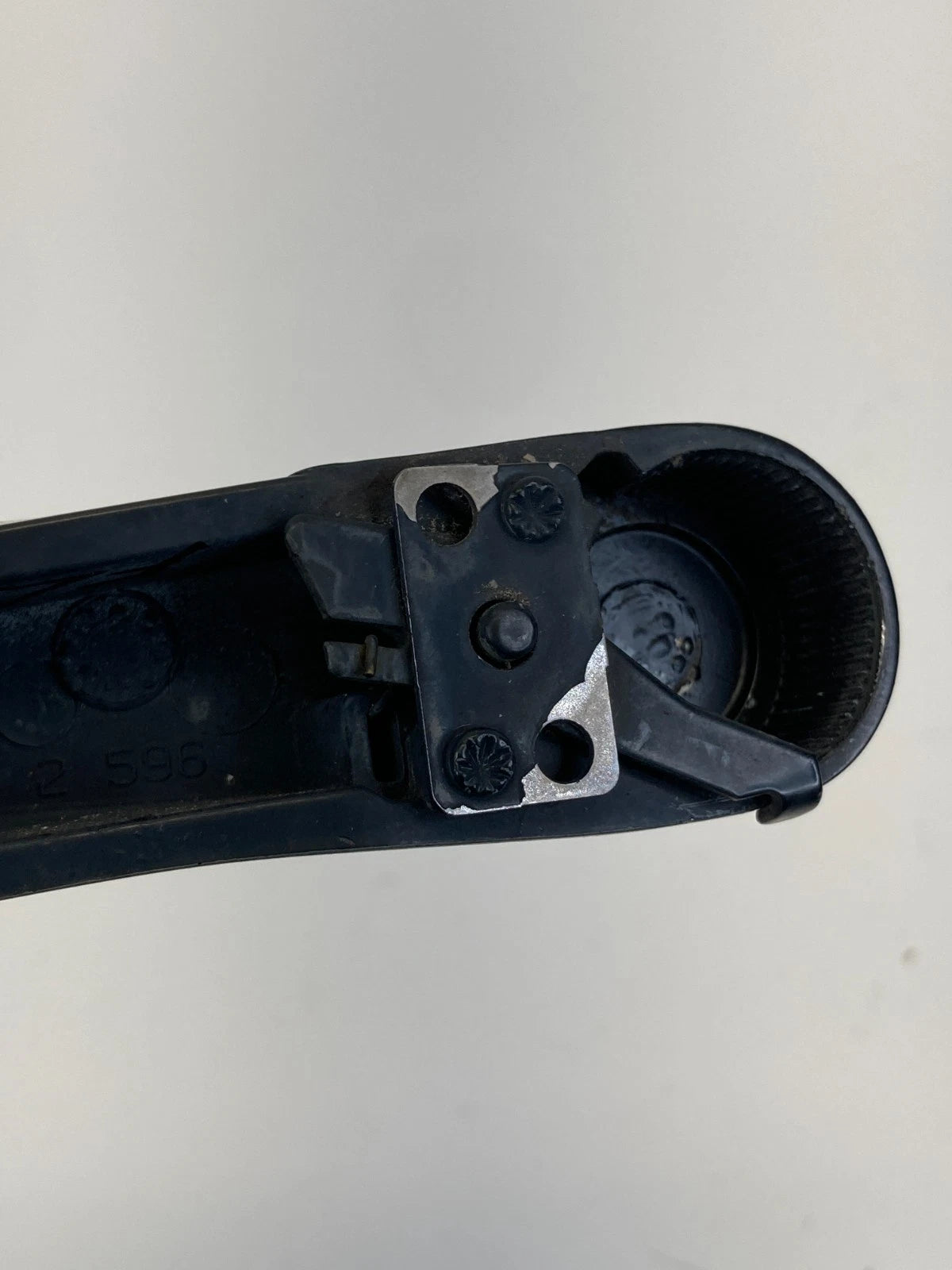 2002-2005 DODGE RAM 1500 FRONT LEFT WINDSHIELD WIPER ARM OEM