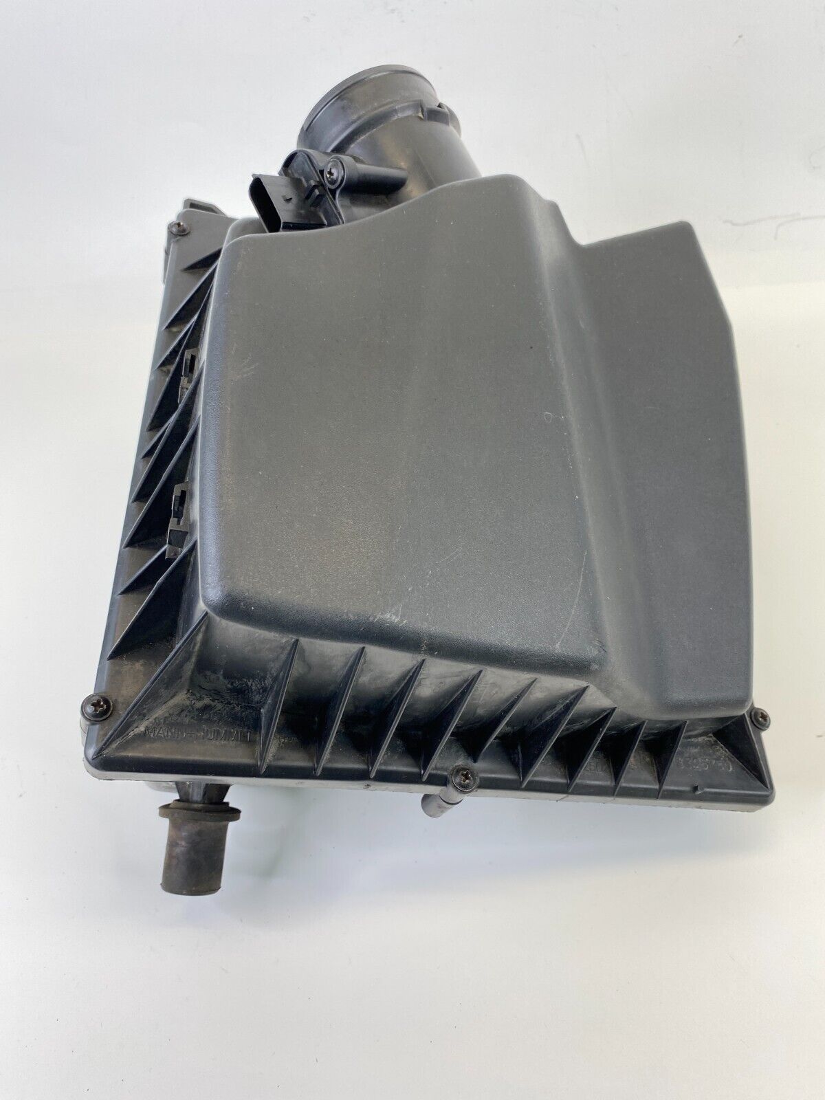 2011-2016 Chevy Cruze 1.4L Air Intake Cleaner Filter Box Assembly 13325780 OEM