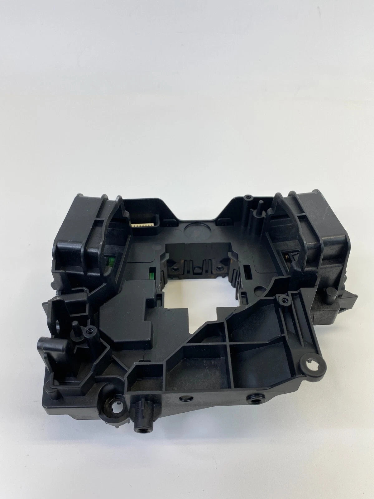 2014-2016 FORD FUSION STEERING COLUMN COMBINATION SWITCH HOUSING COVER PANEL