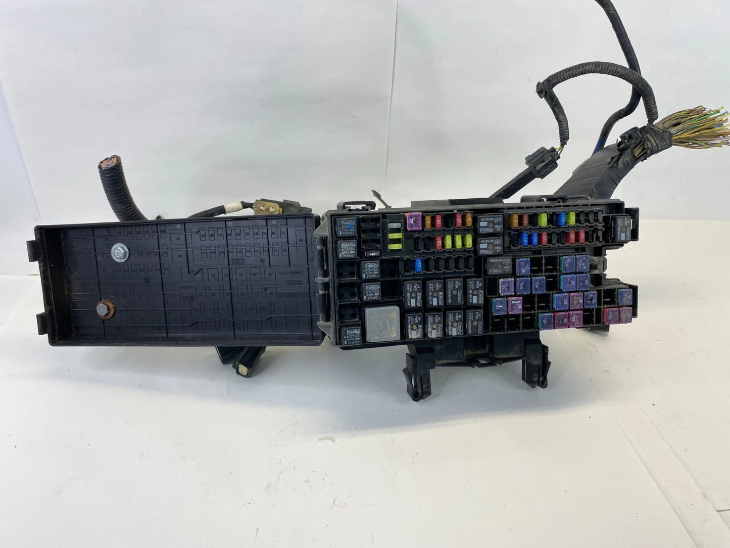 11-15 FORD EXPLORER 3.7L ENGINE FUSE RELAY BOX COMPARTMENT BT4T-14A003-AA OEM