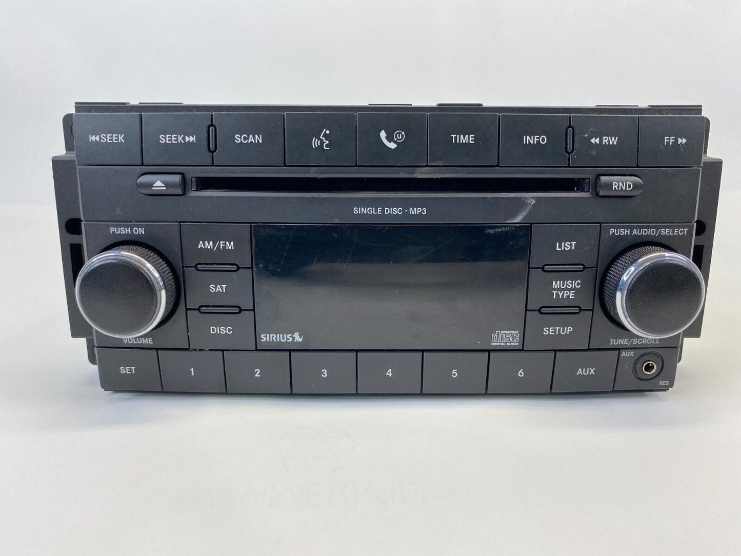 2008 Chrysler Town & Country Touring AM /FM Radio CD Cassette Player 5064421AF