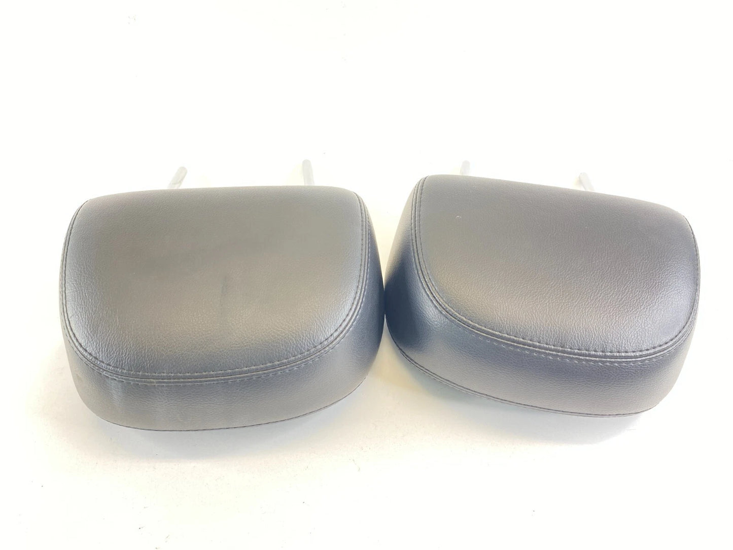 2005-2007 FORD FIVE HUNDRED MERCURY MONTEGO FRONT SEAT HEADREST PAIR OEM