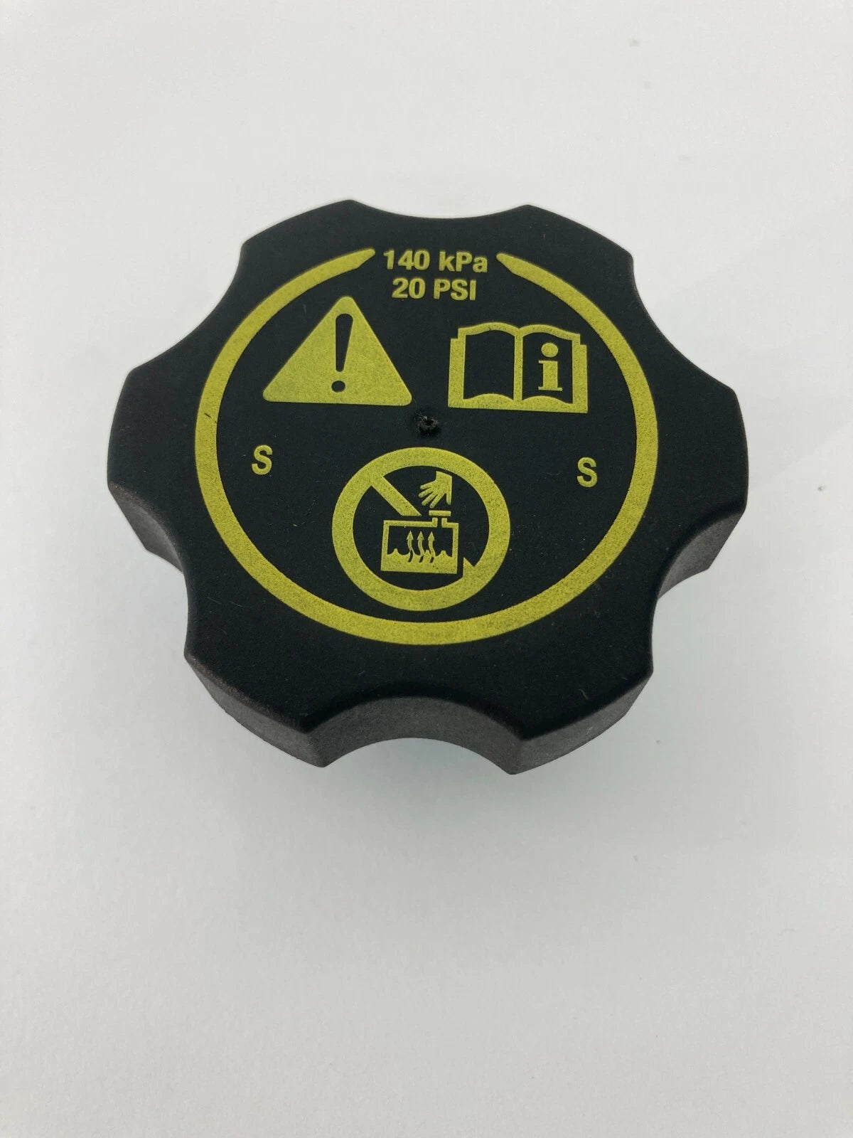 2012-2020 CHEVY IMPALA 2007-2014 TAHOE ENGINE COOLANT RADIATOR RESERVOIR CAP LID