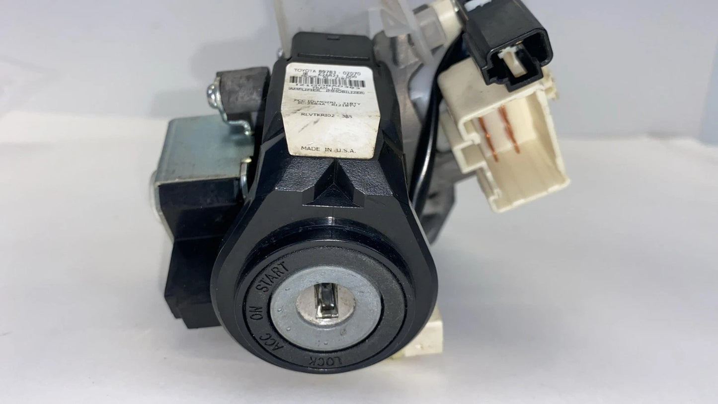 2009-2013 TOYOTA MATRIX IGNITION SWITCH LOCK CYLINDER & KEY 89783-02070 OEM