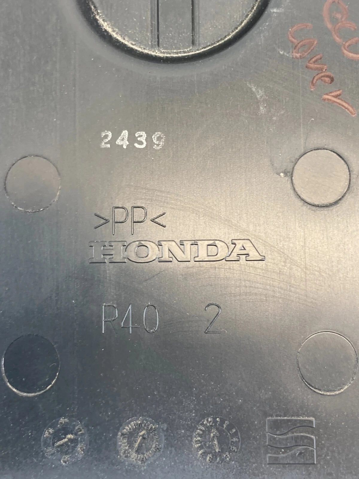 2008-2012 HONDA ACCORD 2.4L ENGINE COMPUTER HOUSING COVER TRIM ECM COVER OEM