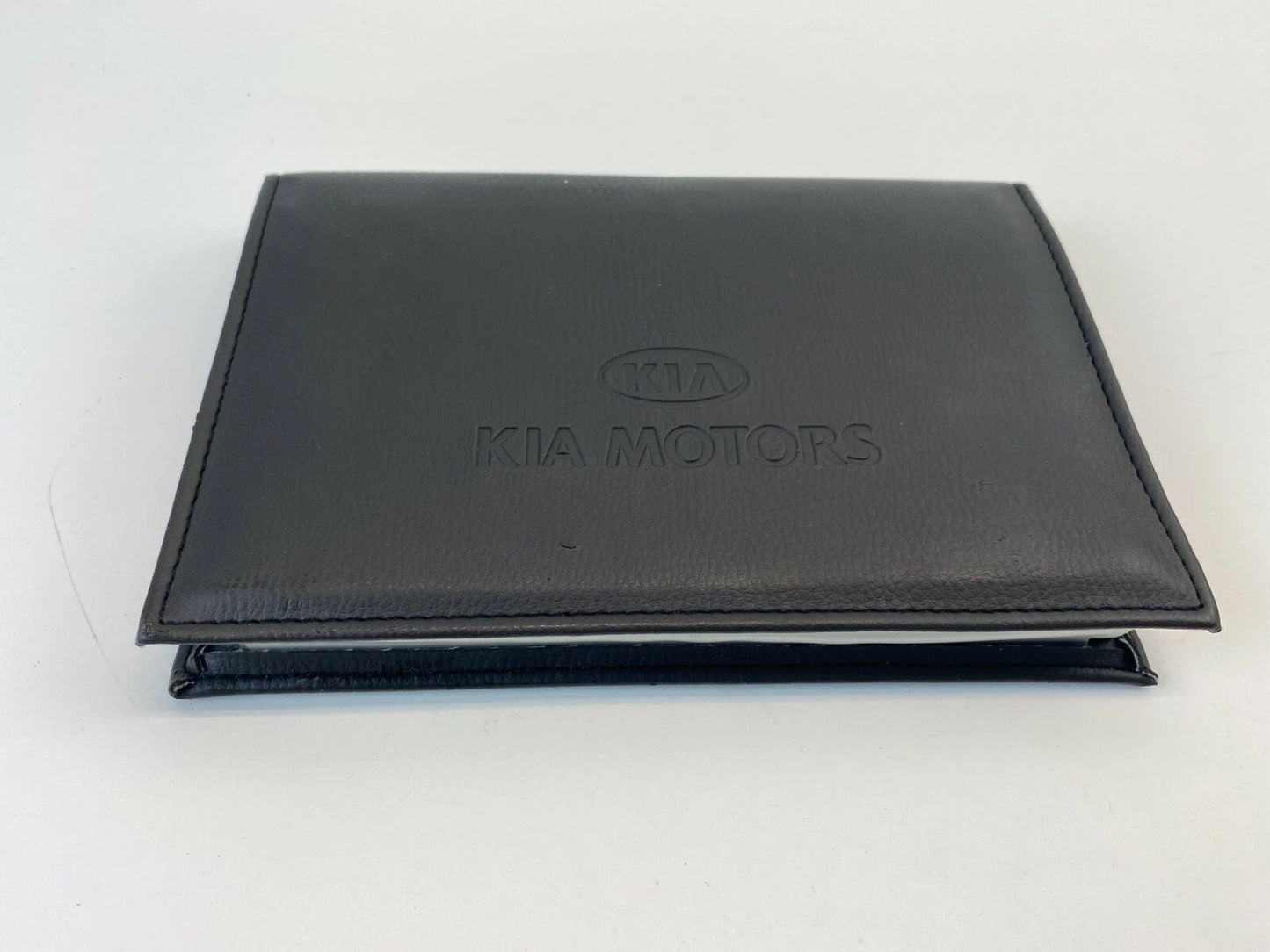 2005 KIA AMANTI 3.5L V6 A/T SEDAN OWNER'S MANUAL WARRANTY GUIDE BOOK W/ CASE OEM