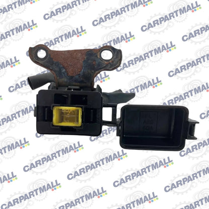 1999-2003 TOYOTA SOLARA COUPE 3.0L V6 ENGINE COMPARTMENT SMALL FUSE RELAY OEM