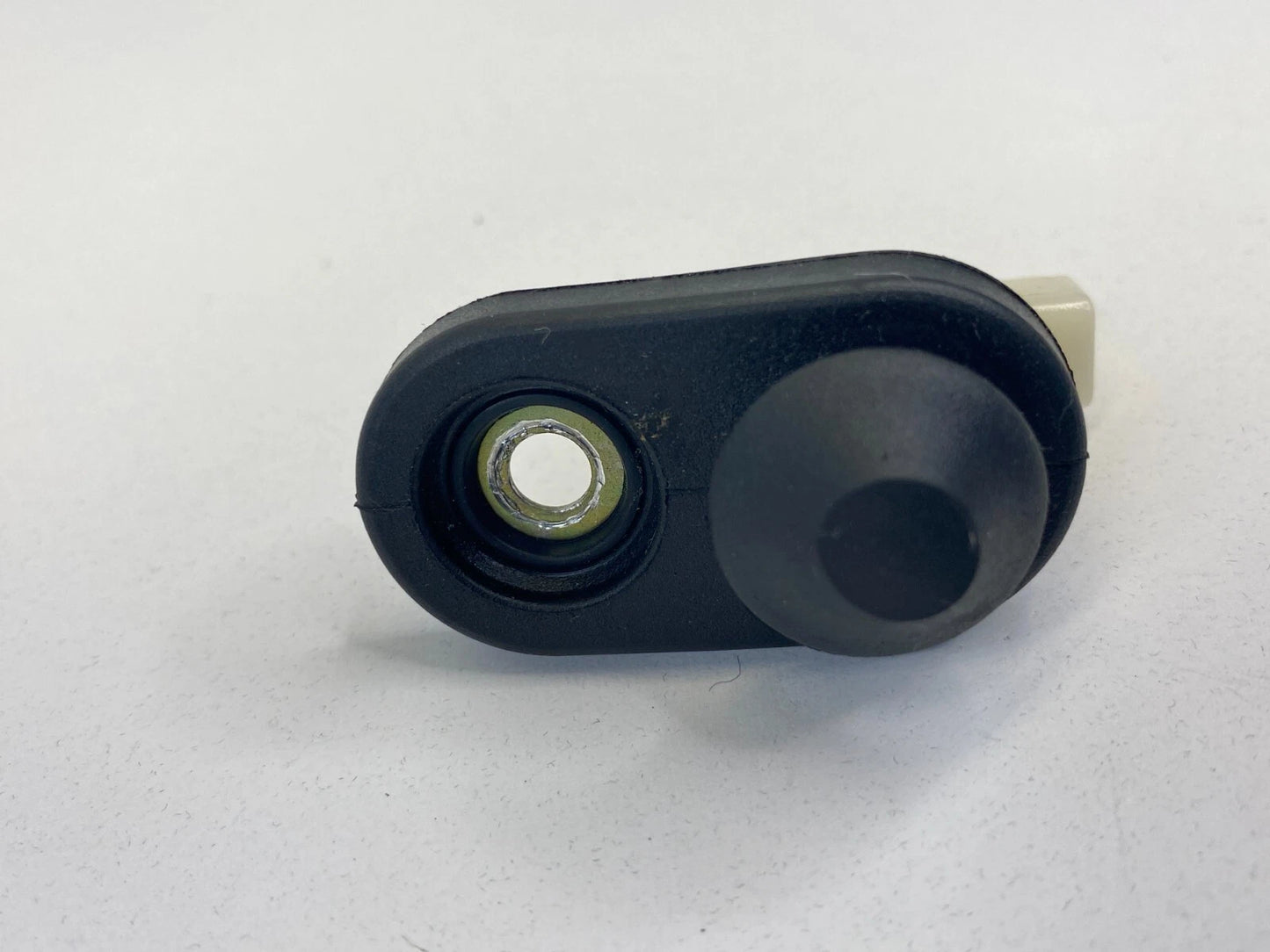 1998-2002 TOYOTA COROLLA REAR LEFT DOOR COURTESY LIGHT AJAR JAMB SENSOR SWITCH