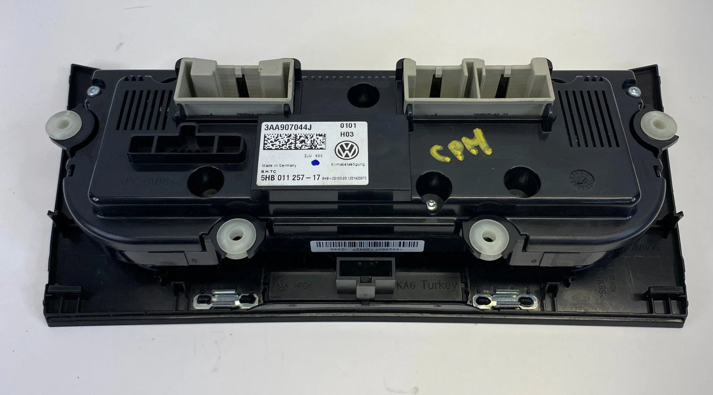 2013 2014 VOLKSWAGEN CC HVAC HEATER TEMPERATURE CLIMATE CONTROL 5HB-011-257 OEM