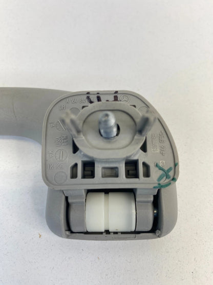 06-12 MERCEDES-BENZ R350 FRONT RIGHT INNER ROOF GRAB HANDLE ASSIST A1648100354