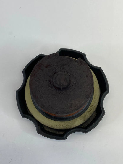 2005-2010 PONTIAC G6 3.5L ENGINE OIL FILLER FLUID COVER CAP OEM
