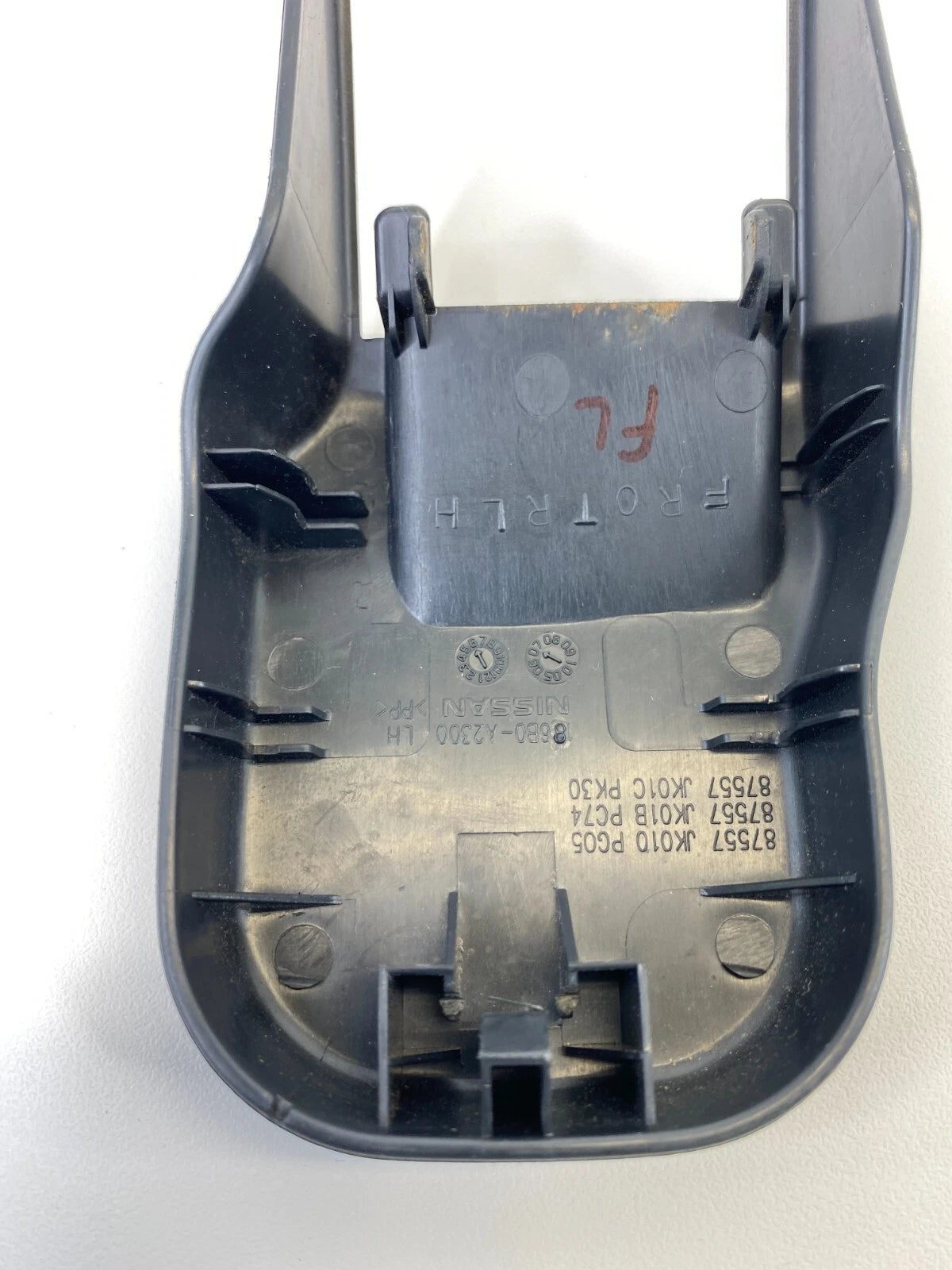 08-13 INFINITI G37 07 08 G35 FRONT LH DRIVER SEAT TRACK COVER TRIM 87557JK01 OEM