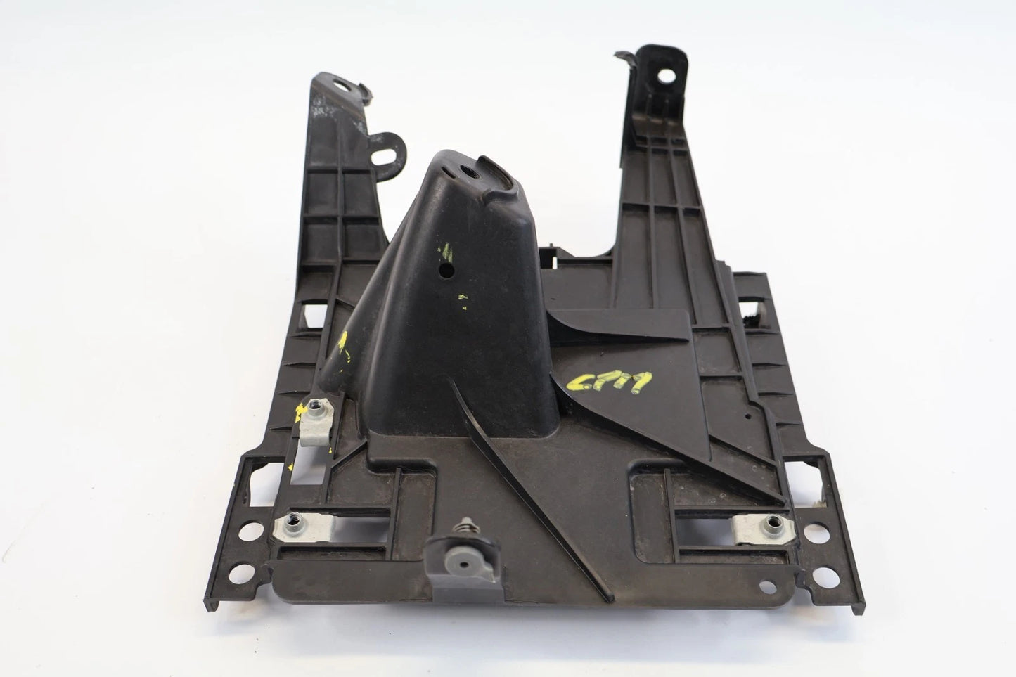 2020-2024 FORD EXPLORER 2.3L ENGINE CONTROL MODULE BRACKET COVER L1MA-12A692-AB