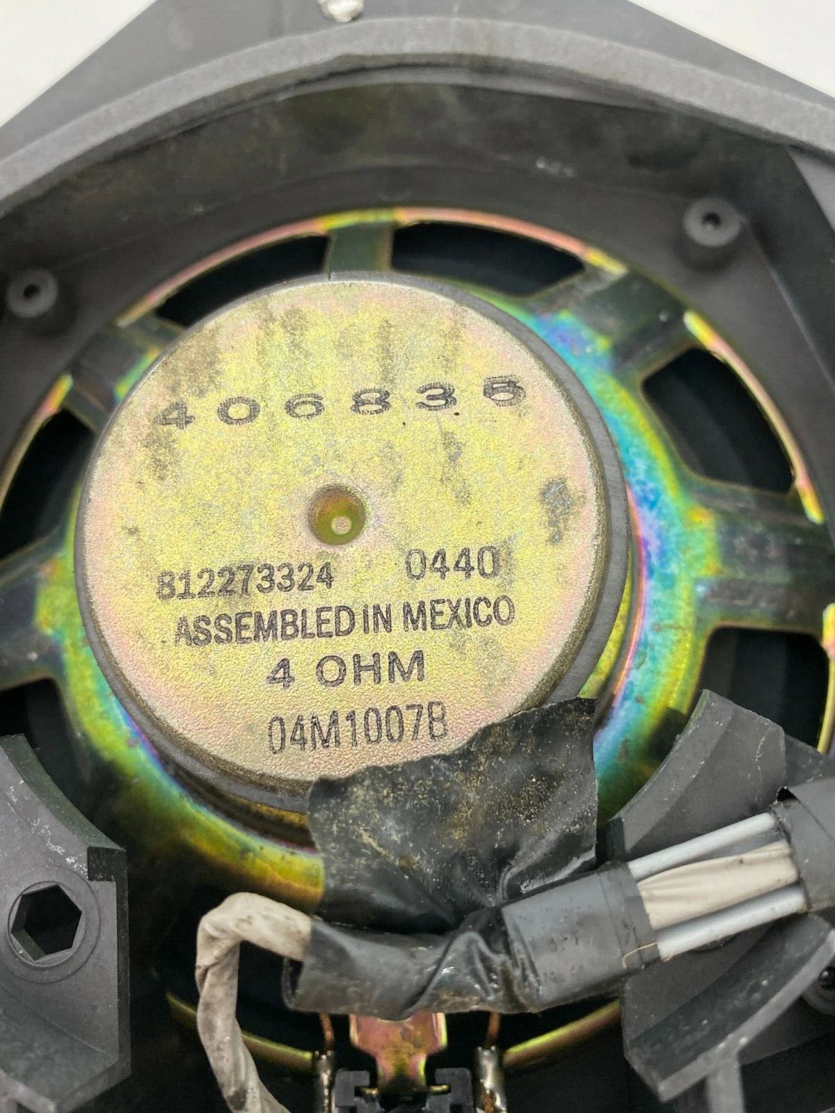 2002-2007 BUICK RENDEZVOUS REAR LEFT DOOR AUDIO SPEAKER SOUND SYSTEM 15223476