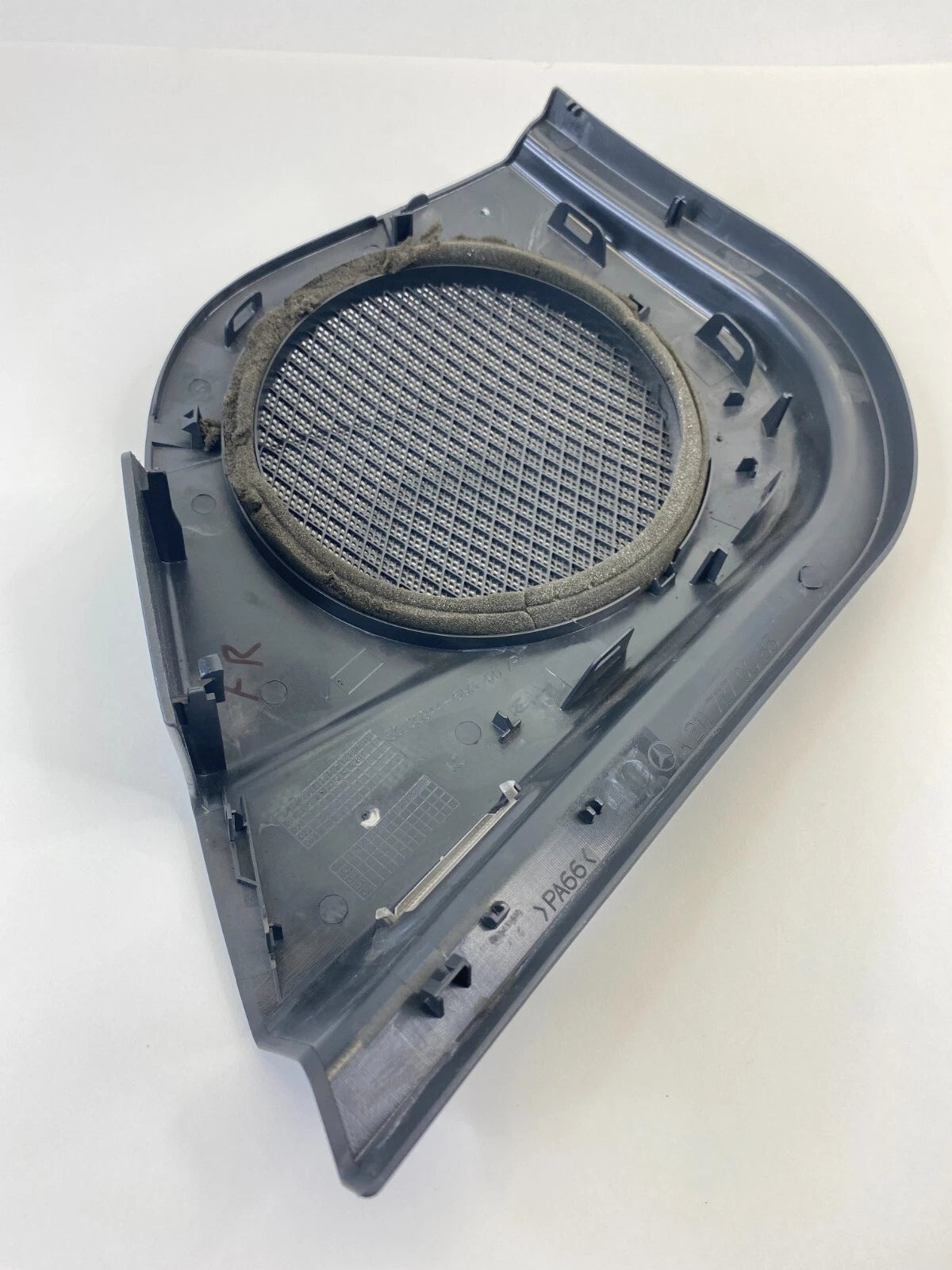 03-09 MERCEDES BENZ E350 FRONT RIGHT DOOR PANEL SPEAKER GRILLE COVER A2117270688