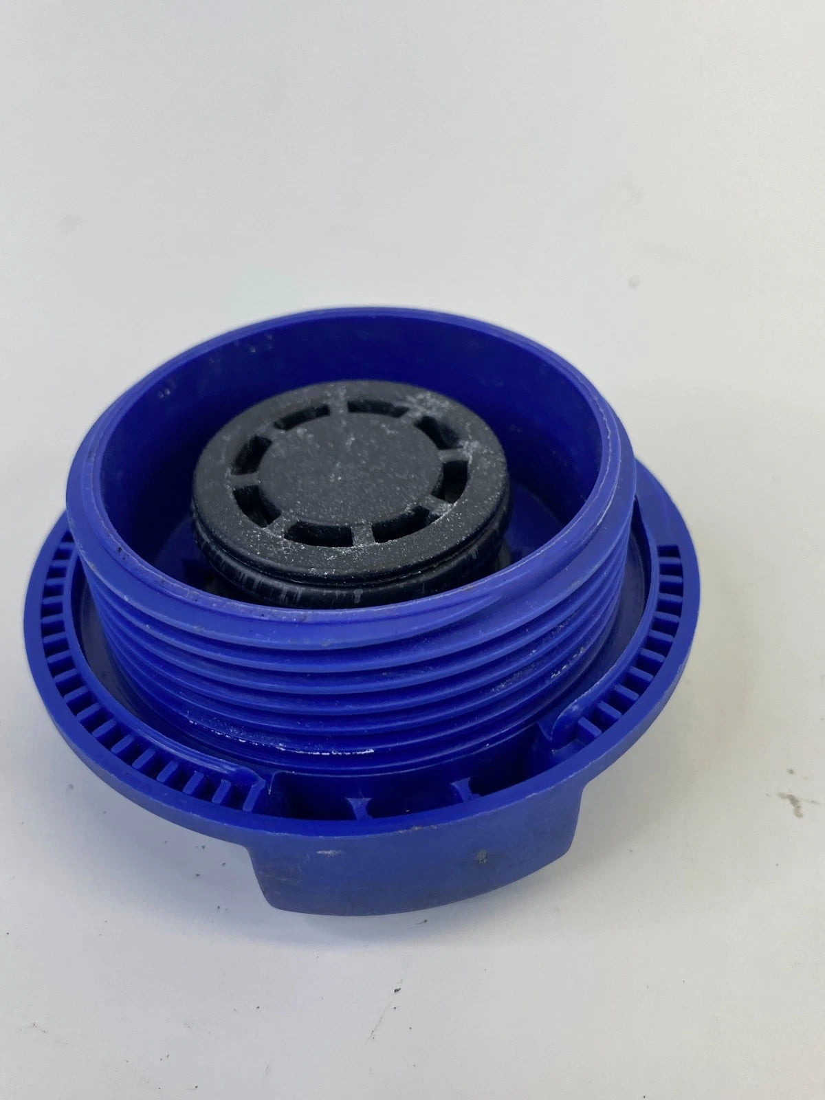 1998-2017 VOLKSWAGEN BEETLE ENGINE RADIATOR FLUID COOLANT RESERVOIR CAP OEM