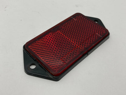 94 95 96 97 98 99 LAND ROVER DISCOVERY REAR GATE REFLECTOR E11023388 OEM