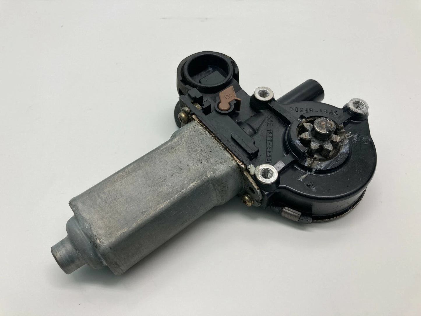 03-08 TOYOTA COROLLA 02-06 CAMRY FRONT RIGHT SIDE DOOR WINDOW MOTOR 85710AA050