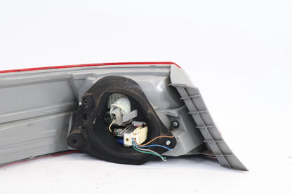 2010 2011 TOYOTA CAMRY HYBRID RIGHT PASSENGER TAIL LIGHT TAILLAMP OUTER LED OEM