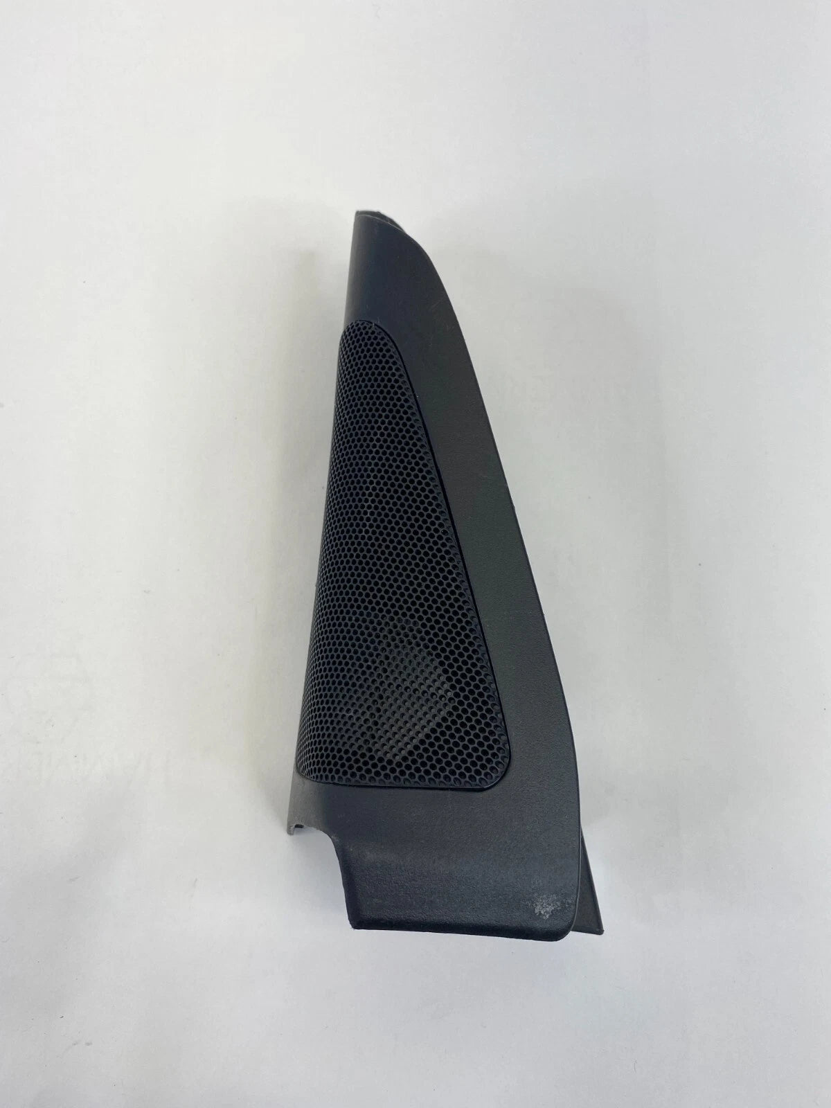 2004-2009 TOYOTA PRIUS FRONT DRIVER SIDE INTERIOR DOOR CORNER TWEETER TRIM COVER