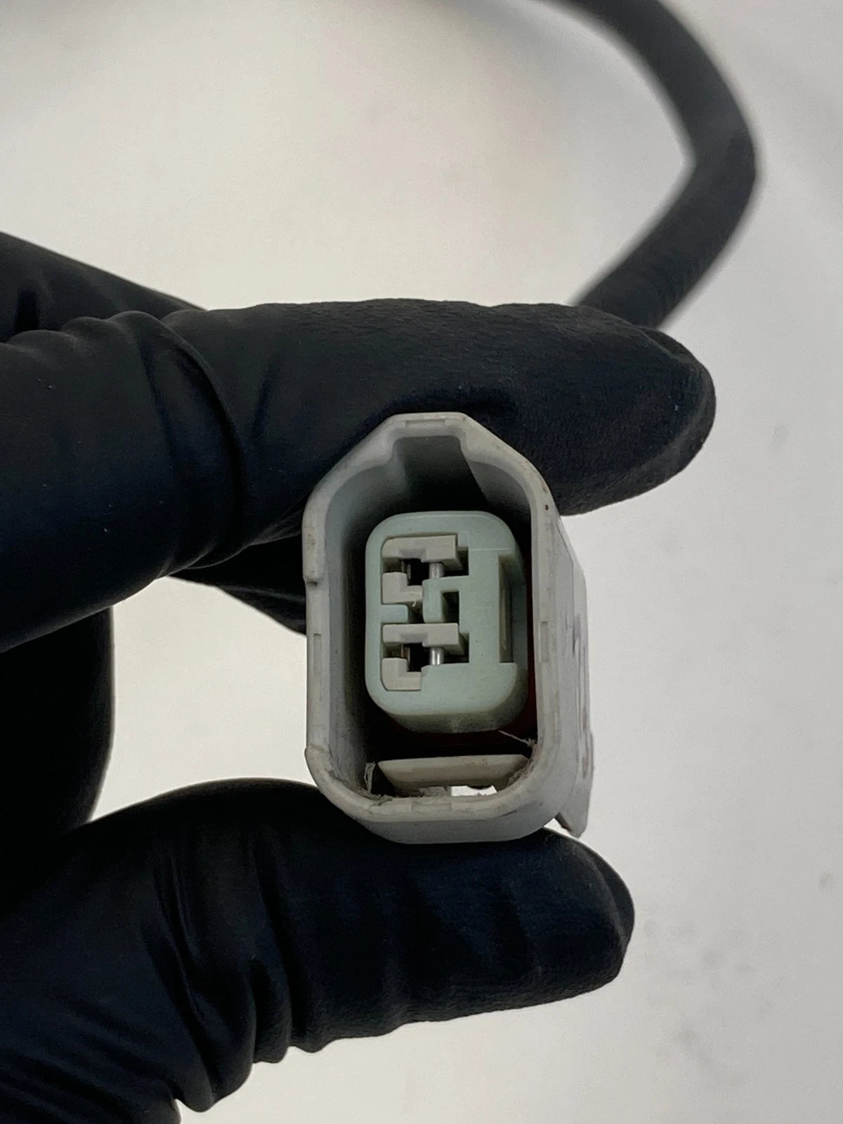 2013-2026 FORD ESCAPE SIDE CLEARANCE LIGHT BULB SOCKET WIRE PLUG CONNECTOR OEM