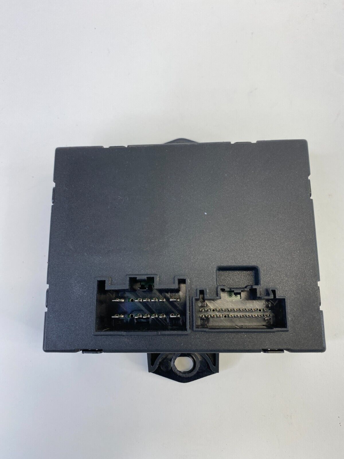 2013 2014 13 14 Hyundai Santa Fe Liftgate Tailgate Control Module OEM