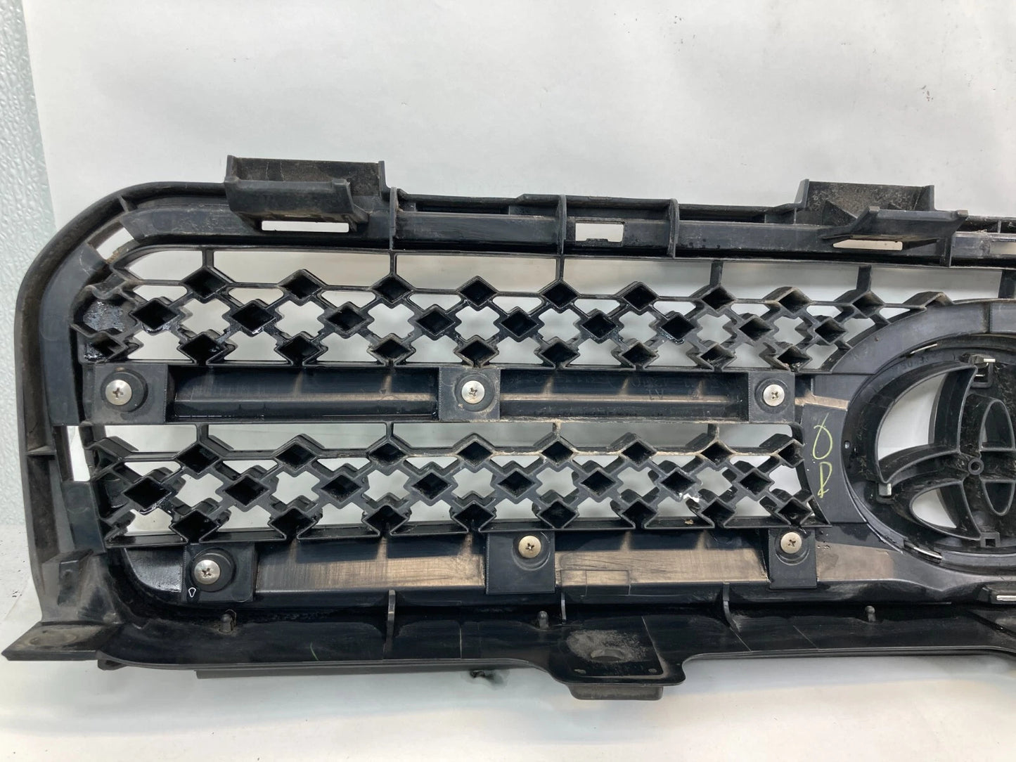 06 07 08 TOYOTA RAV4 LIMITED 2.4L L4 FRONT GRILL GRILLE ASSEMBLY 53101-42190 OEM