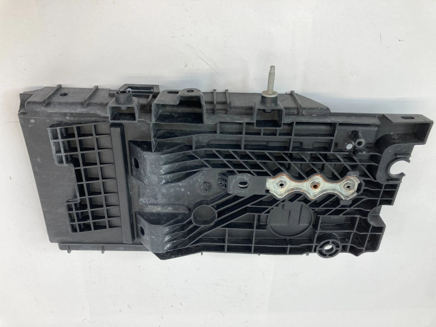 2013-2020 FORD FUSION LOWER BATTERY HOLDER HOLD DOWN TRAY PLASTIC ASSEMBLY OEM