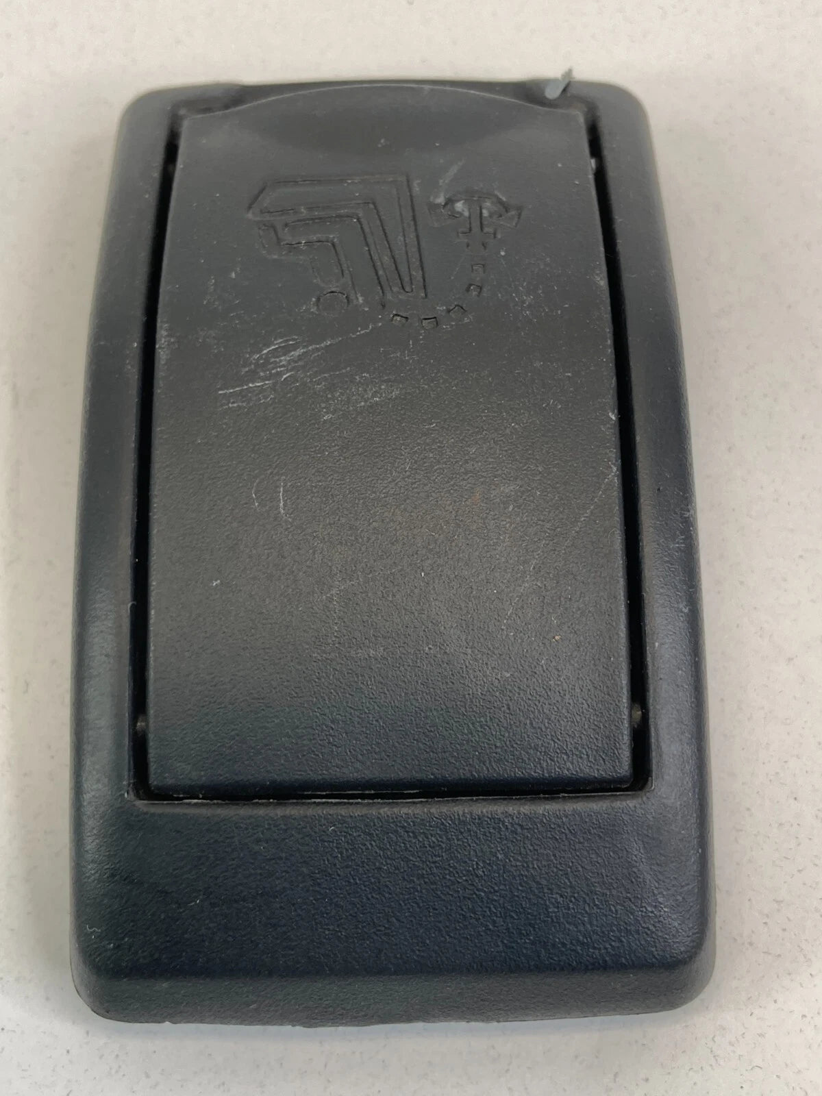 2009 MITSUBISHI GALANT DECK SEAT CHILD SAFETY ANCHOR HOOK COVER CAP TRIM OEM