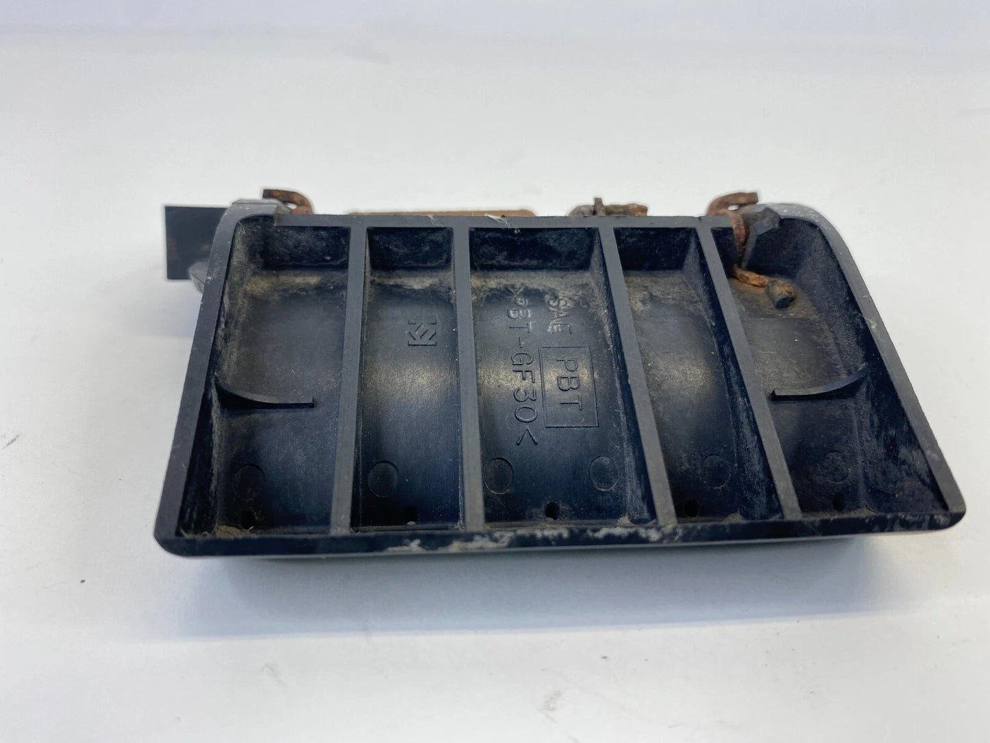 02 03 04 05 06 SUZUKI XL-7 REAR TAILGATE EXTERIOR DOOR HANDLE ASSEMBLY OEM