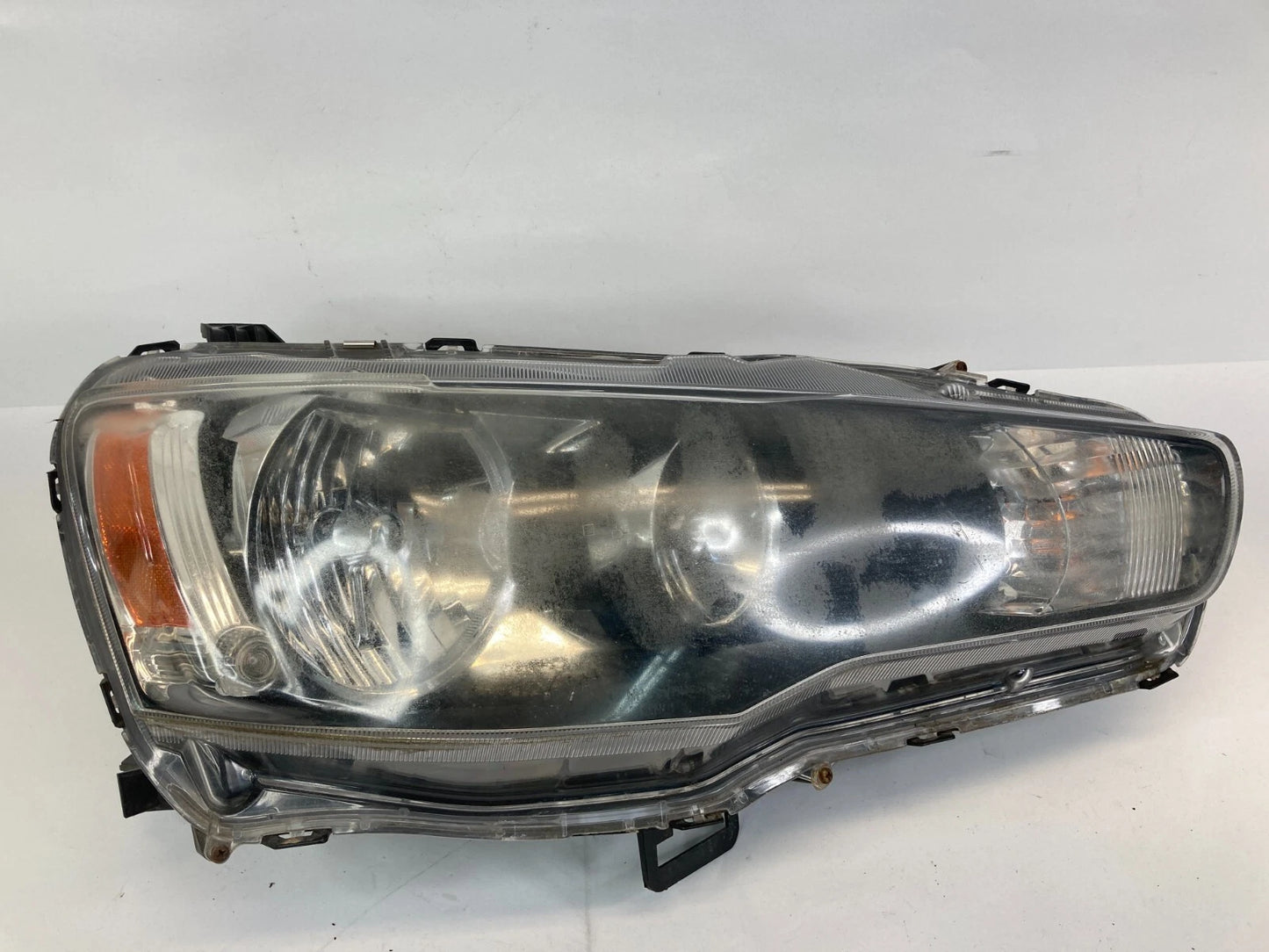 08-15 MITSUBISHI LANCER FRONT RIGHT HEADLIGHT HEADLAMP HALOGEN 9955949700 OEM