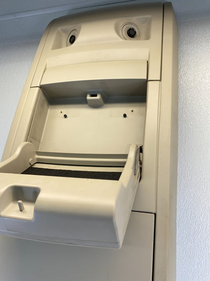 08-16 Chrysler Town & Country Rear Roof Overhead Dual Console w/ Climate Control