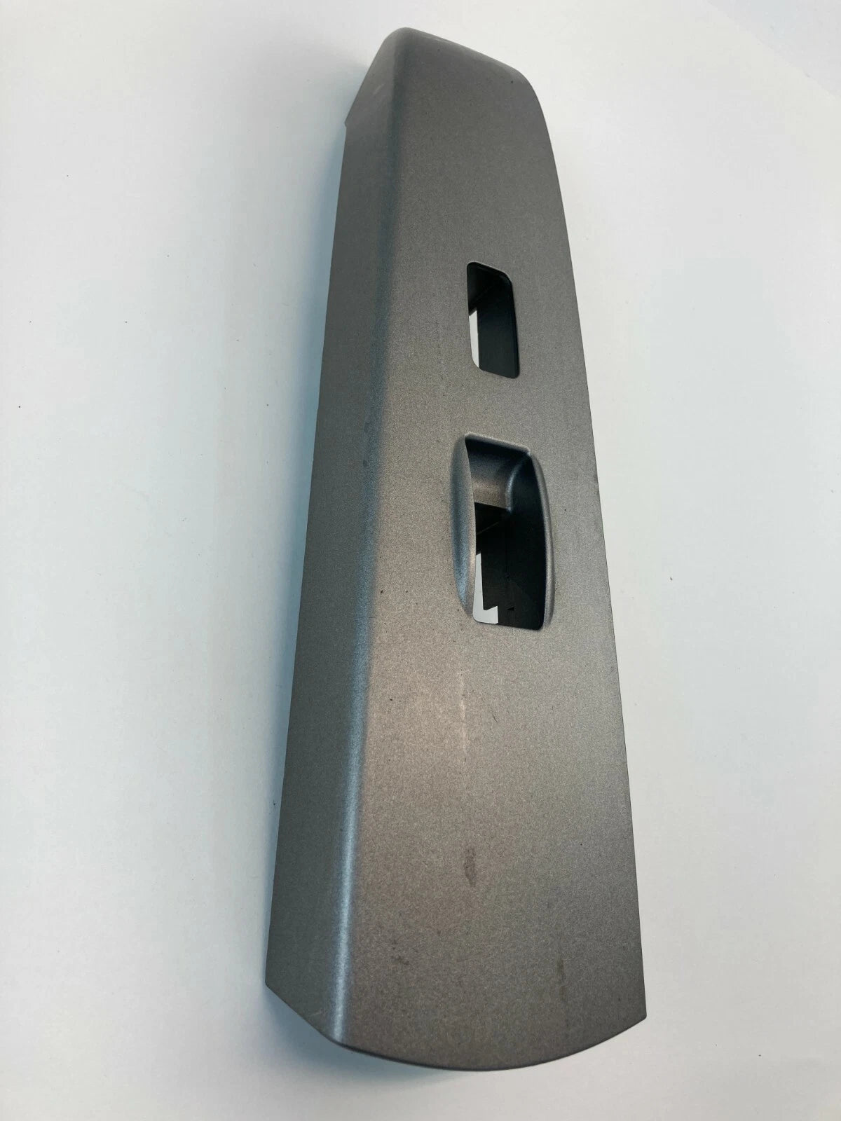 2004-2009 TOYOTA PRIUS FRONT RIGHT DOOR WINDOW SWITCH COVER BEZEL OEM 7423147090