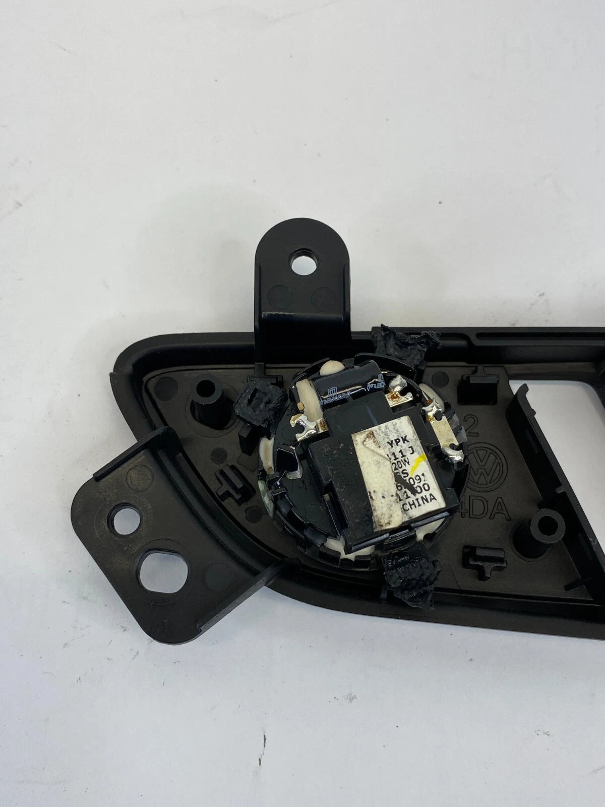 2012-2015 VOLKSWAGEN PASSAT REAR LEFT SIDE INTERIOR DOOR HANDLE 561839019 OEM