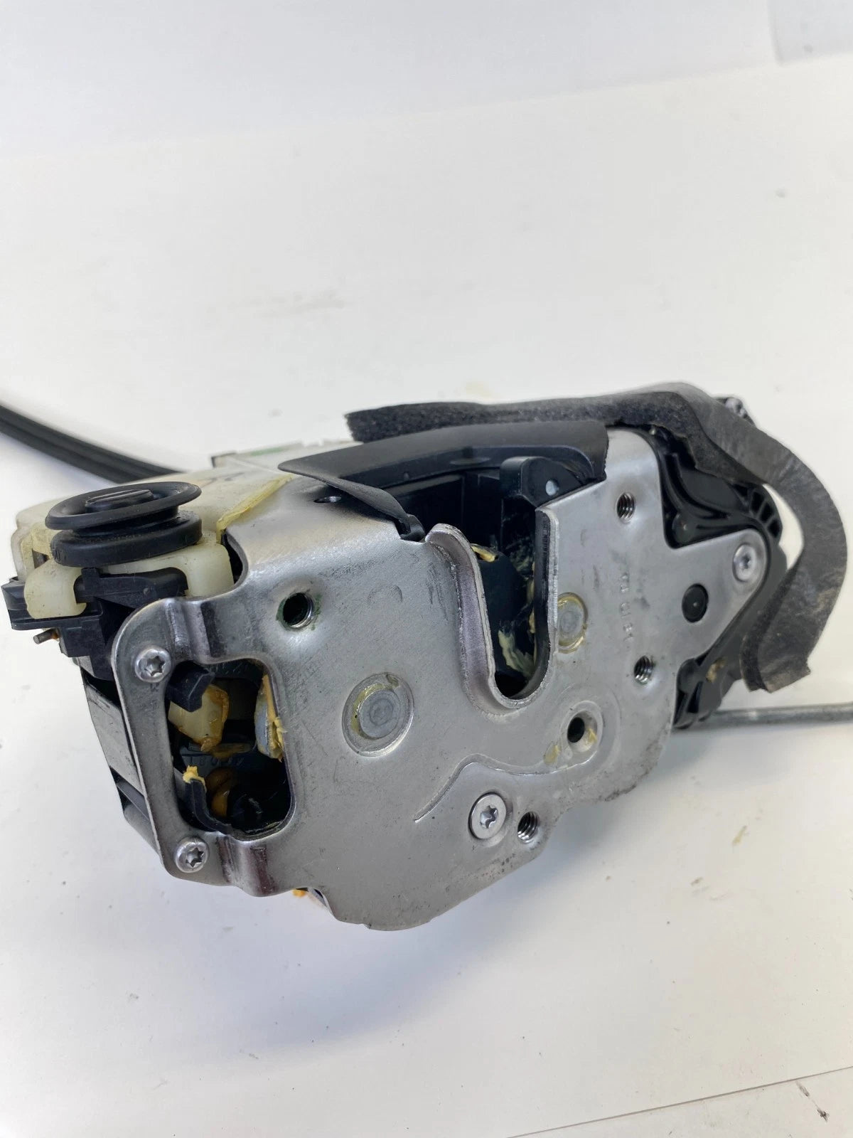 2013-2015 CHEVROLET CRUZE REAR RIGHT DOOR LOCK LATCH RELEASE ACTUATOR 13579566