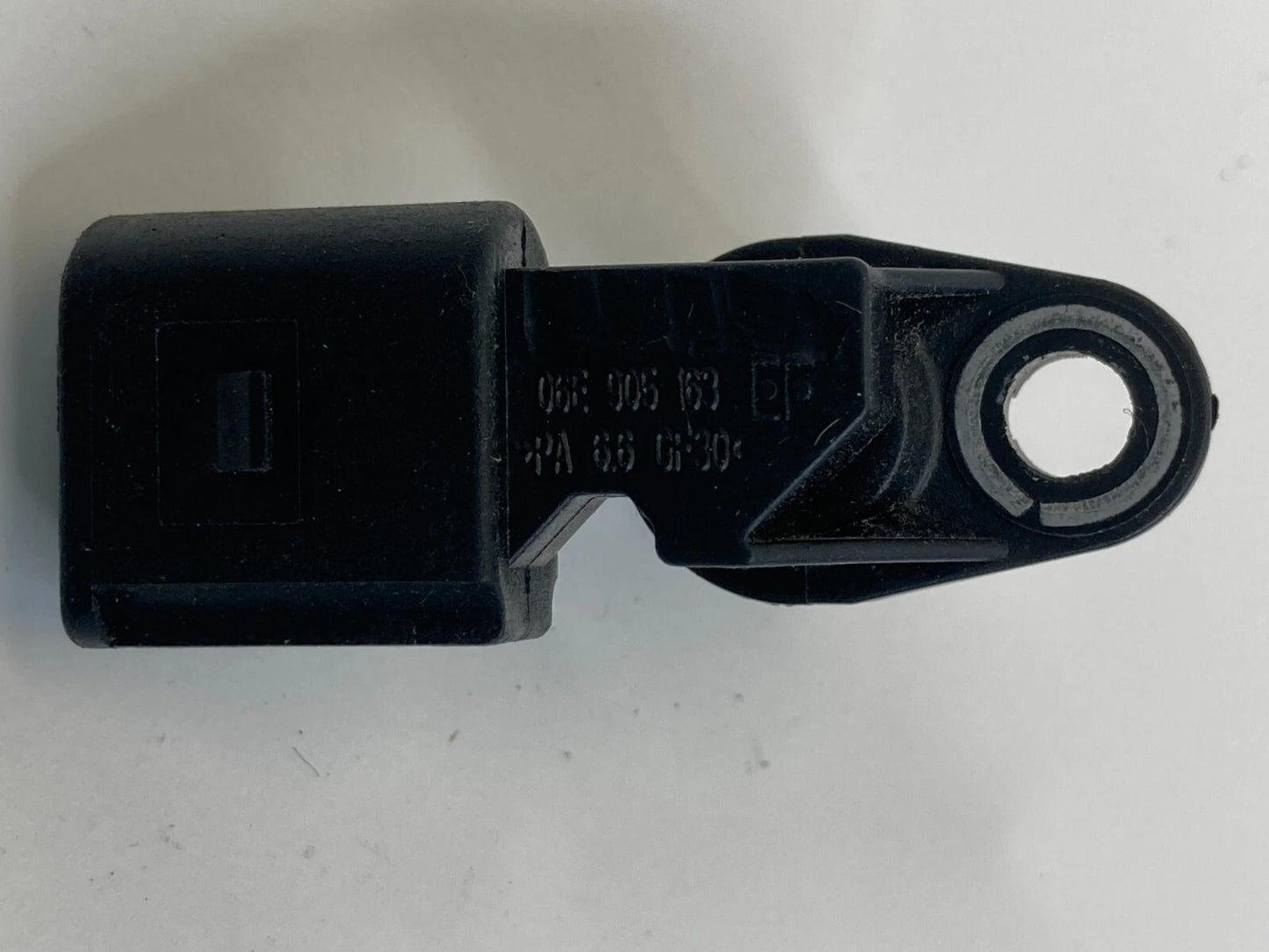 2005 2006 AUDI A6 QUATTRO ENGINE CAMSHAFT POSITION SENSOR UNIT 06E-905-163 OEM