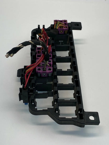 1998-2010 VOLKSWAGEN BEETLE 2.0L RELAY PLATE FUSE BOX MOUNT BRACKET 8D0-937-503