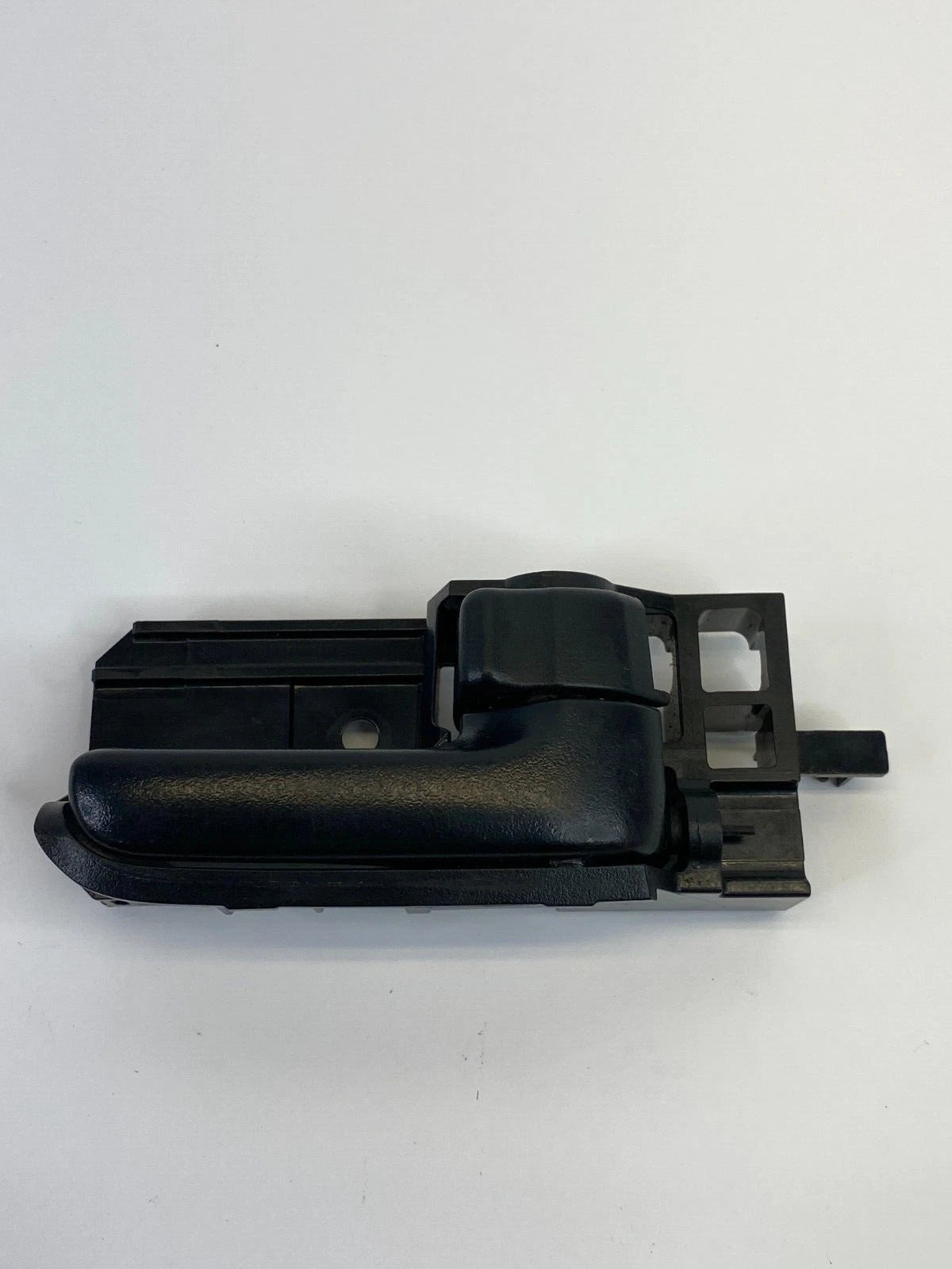 2005-2010 TOYOTA TACOMA REAR RIGHT PASSENGER INNER DOOR HANDLE 69273-02020 OEM