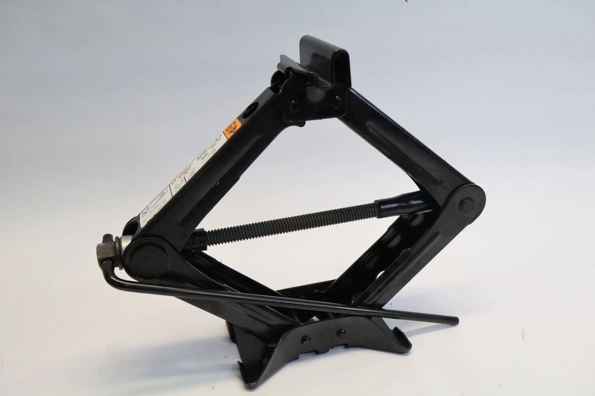 2012-2018 FORD FOCUS REAR SPARE TIRE SCISSOR JACK LUG WRENCH TOOLS BCP9-17080-AB