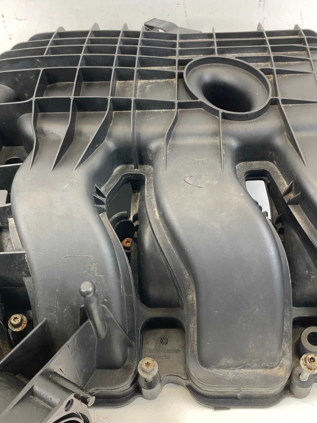 11-20 CHRYSLER TOWN & COUNTRY JEEP DODGE 3.6L UPPER INTAKE MANIFOLD PLENUM OEM