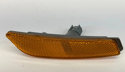 2003-2007 CADILLAC CTS FRONT LEFT SIDE BUMPER SIDE MARKER LIGHT LAMP ASSY OEM