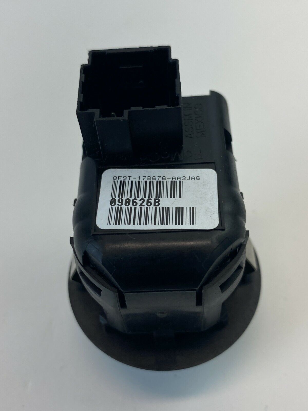 2008-2012 Ford Escape 2008-2011 Mariner Mirror Control Switch Button 8F9T-17B676