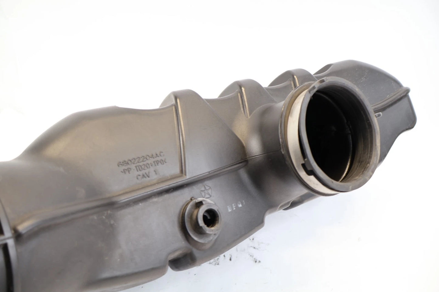 2011-2021 JEEP GRAND CHEROKEE 5.7L AIR CLEANER INTAKE RESONATOR BOX 68022204AC