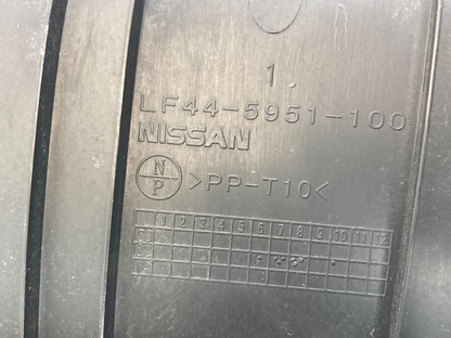 2009 10 11 12 13 2014 Nissan Cube Upper Top Cowl Cover Trim Lid LF44-5951-100