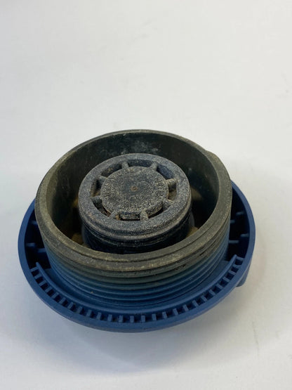 1998-2005 VOLKSWAGEN PASSAT 1.8L ENGINE COOLANT EXPANSION RADIATOR TANK LID CAP