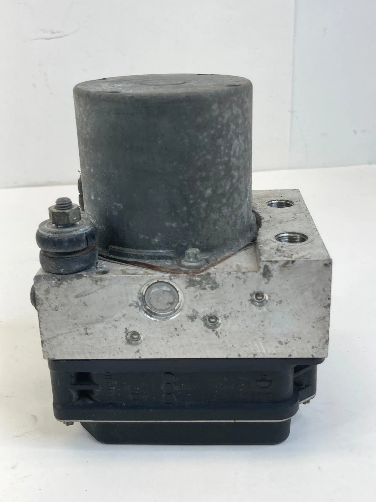 2008 2009 2010 2011 GMC ACADIA 3.6L FWD ABS ANTI LOCK BRAKE PUMP MODULE OEM