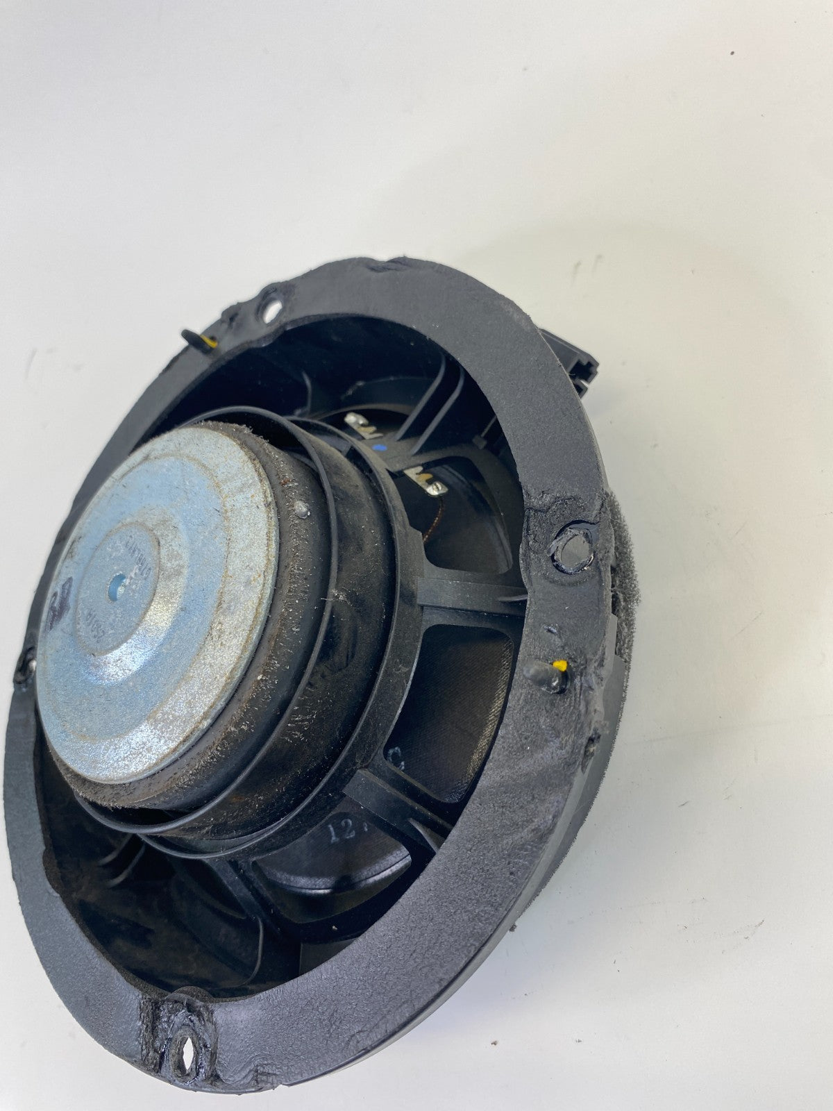 2006-2010 Hyundai Sonata Rear Right Side Door Audio Speaker 96330-3K700 OEM