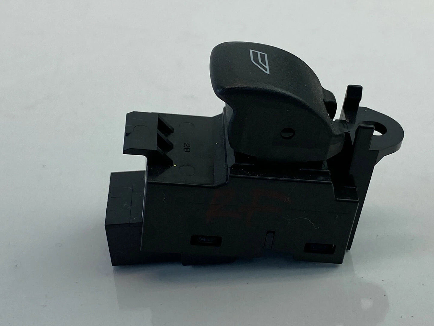 2011-2018 VOLVO S60 FRONT RIGHT PASSENGER SIDE WINDOW CONTROL SWITCH 31272012